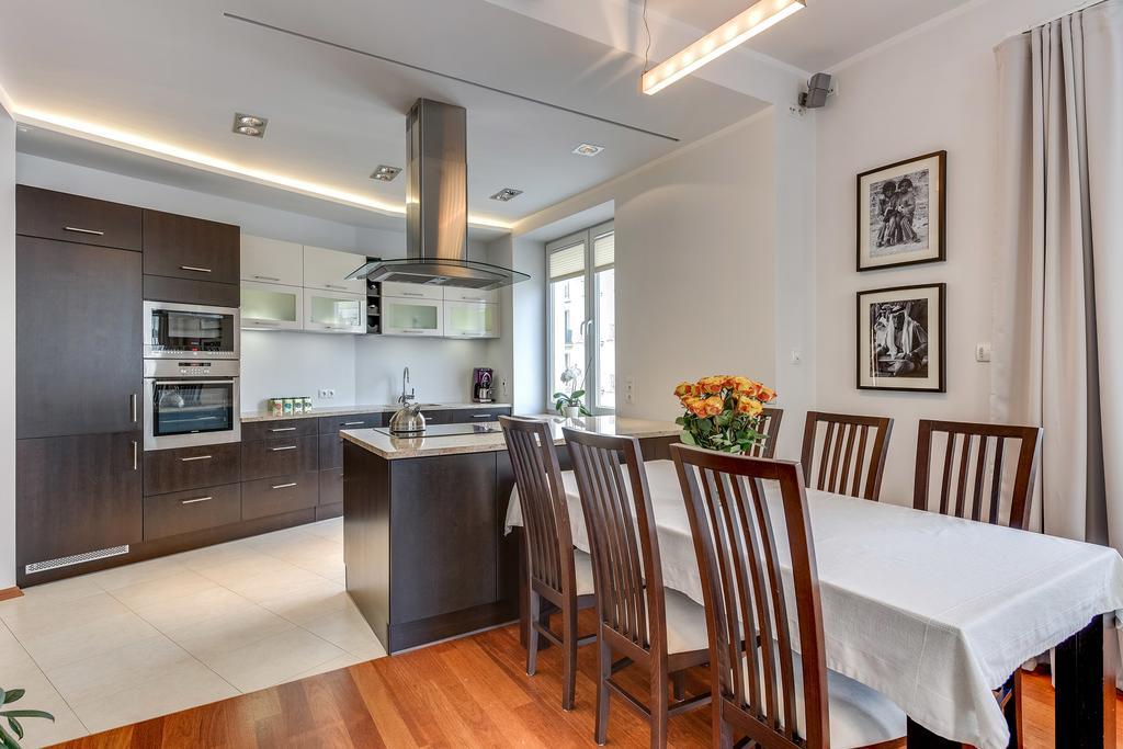 White 76. Gdynia Srodmiescie Apartment Ngoại thất bức ảnh