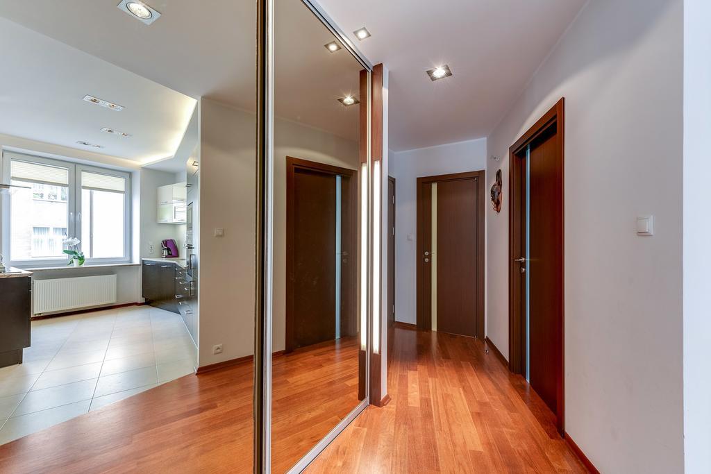 White 76. Gdynia Srodmiescie Apartment Ngoại thất bức ảnh